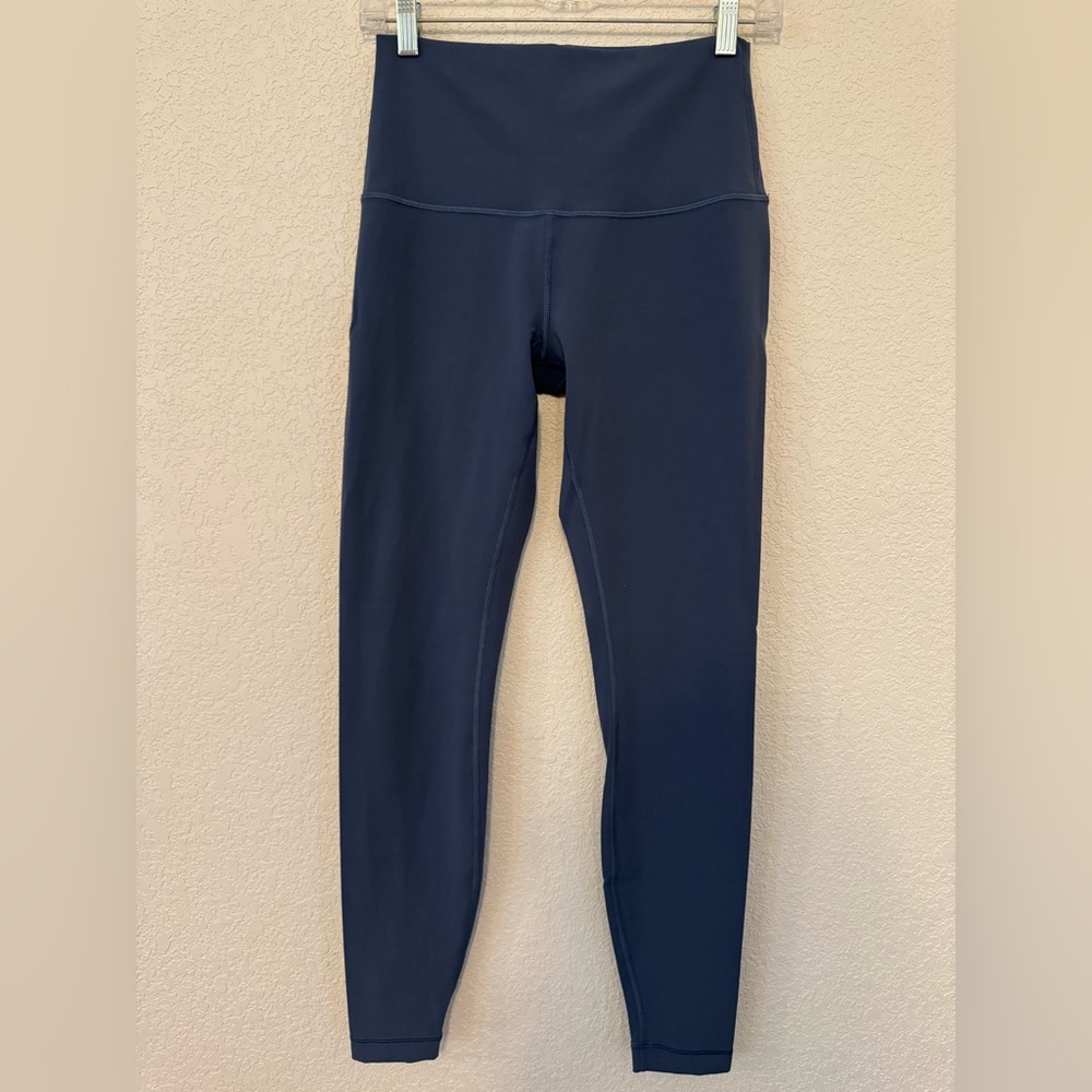 Lululemon size 8 leggings